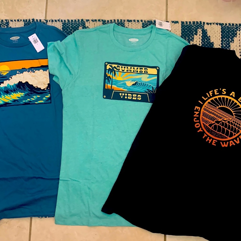 Summer vibes soft shirt bundle new with tags